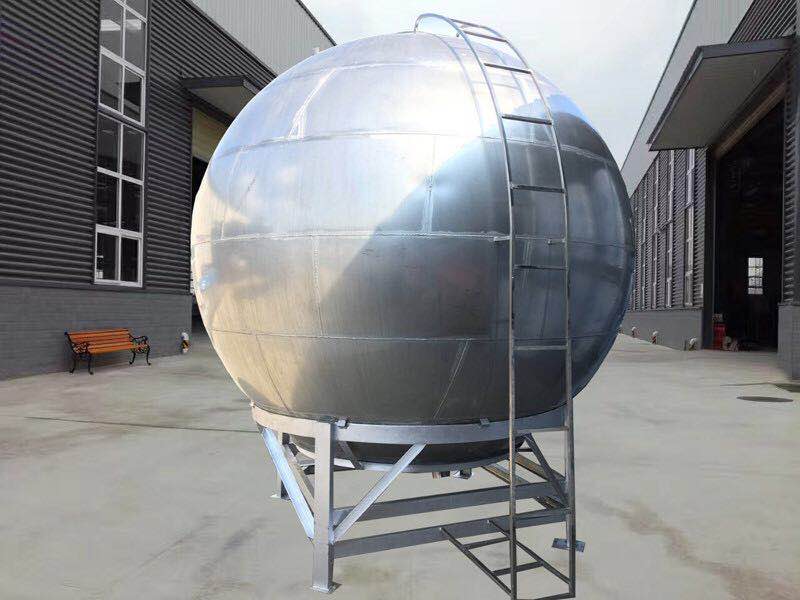 不锈钢球形水箱2